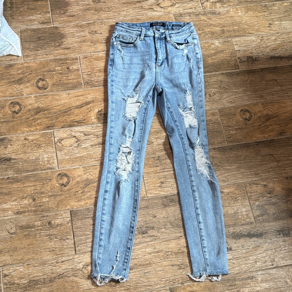 Judy Blue Light Blue Distressed Skinny Jeans